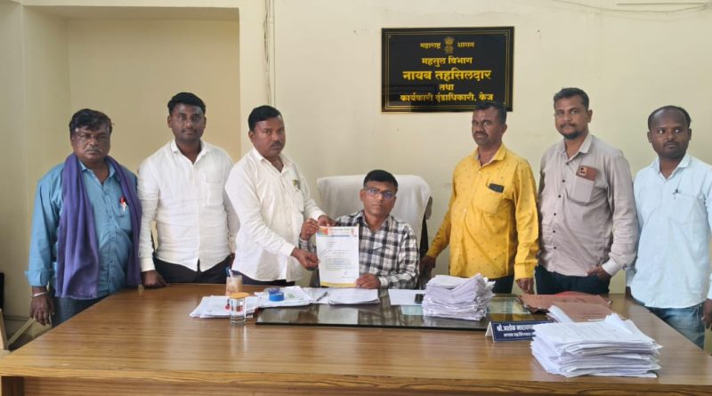 केज तालुक्यात कीड आळ्यांचे निकृष्ट धान्य वितरित; वंचित बहुजन आघाडीची कारवाईची मागणी